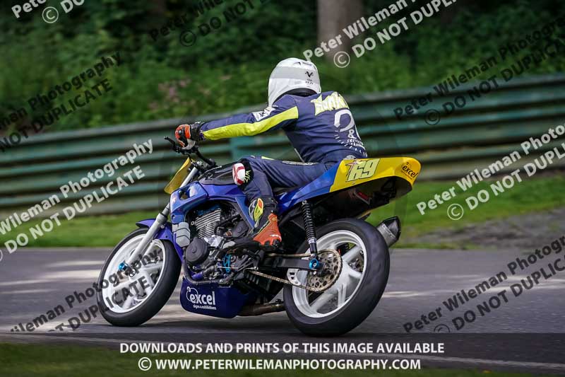 cadwell no limits trackday;cadwell park;cadwell park photographs;cadwell trackday photographs;enduro digital images;event digital images;eventdigitalimages;no limits trackdays;peter wileman photography;racing digital images;trackday digital images;trackday photos